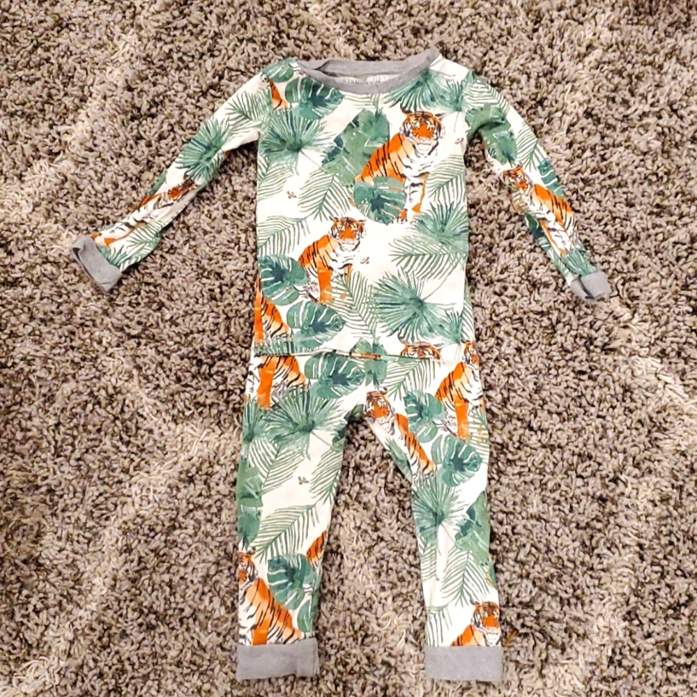 Burts Bees 2T Tiger Pjs